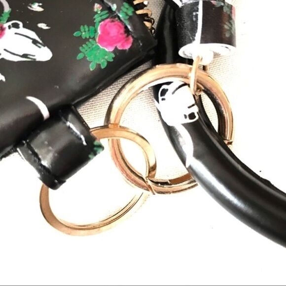 Western Skull Floral Print Wristlet Clutch - Picture 4 of 13